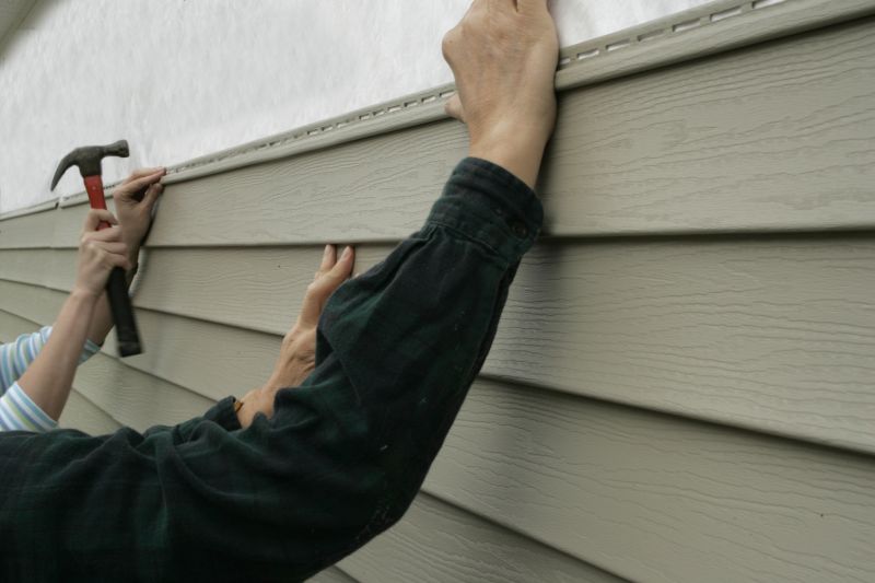 Vinyl Siding Repair - Image 4